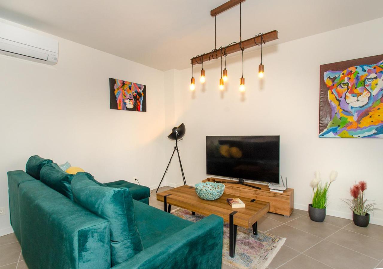 Apartamento Victoria Playa III Con Una Gran Terraza Denia Eksteriør bilde